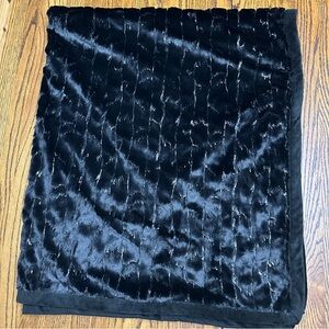 Vera Bradley Black and Sequin Throw Blanket